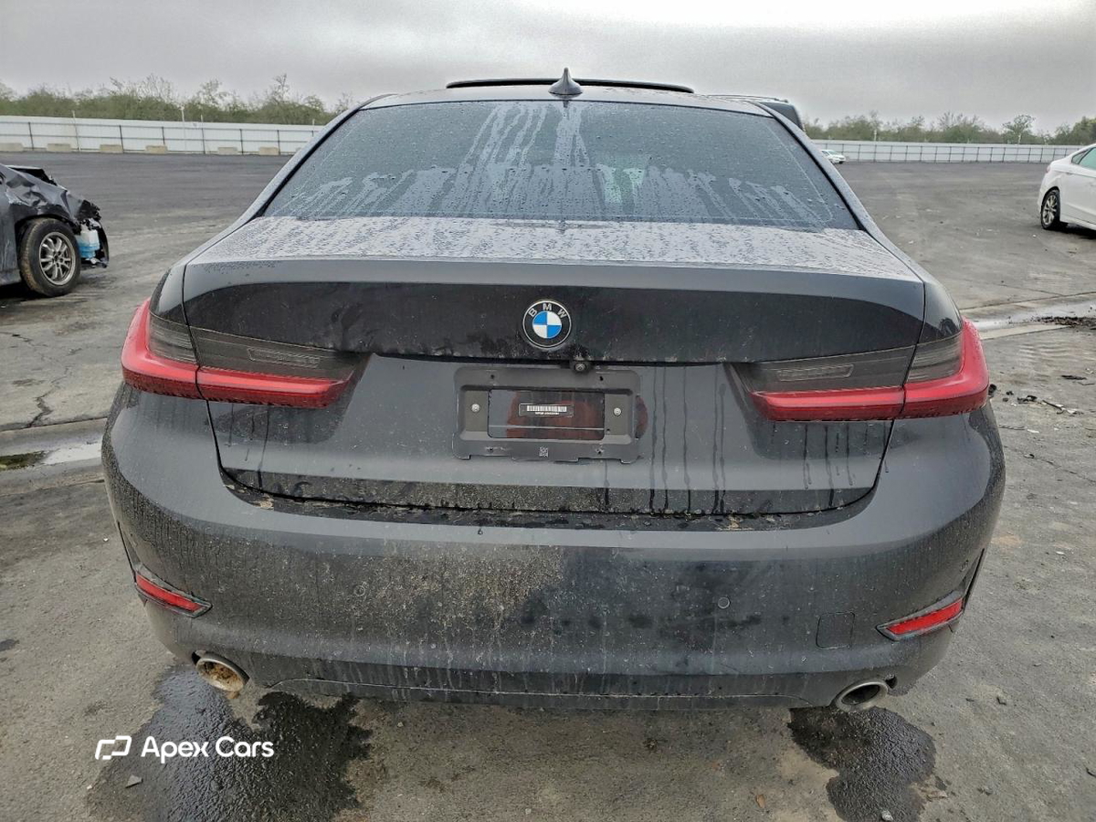 BMW Series 3 2022