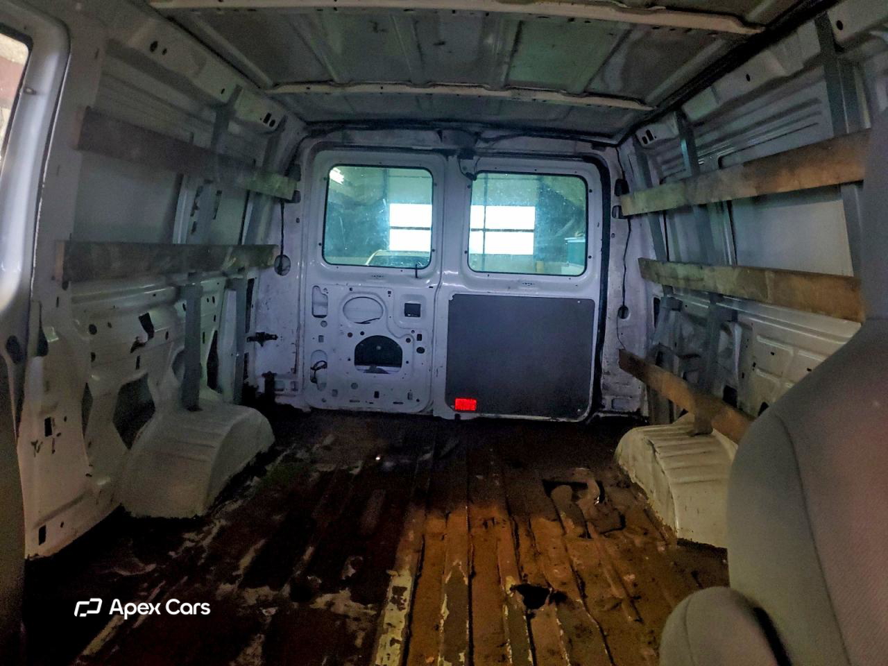 Ford Econoline 2013