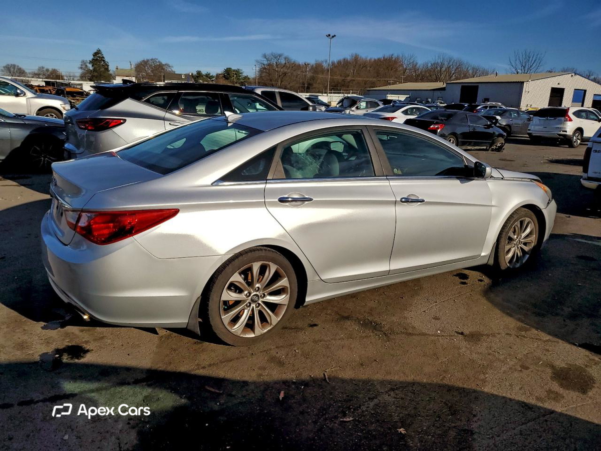 Hyundai Sonata 2013