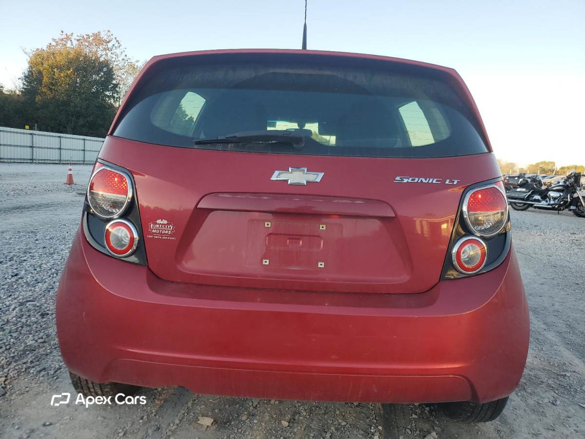 Chevrolet Sonic 2014