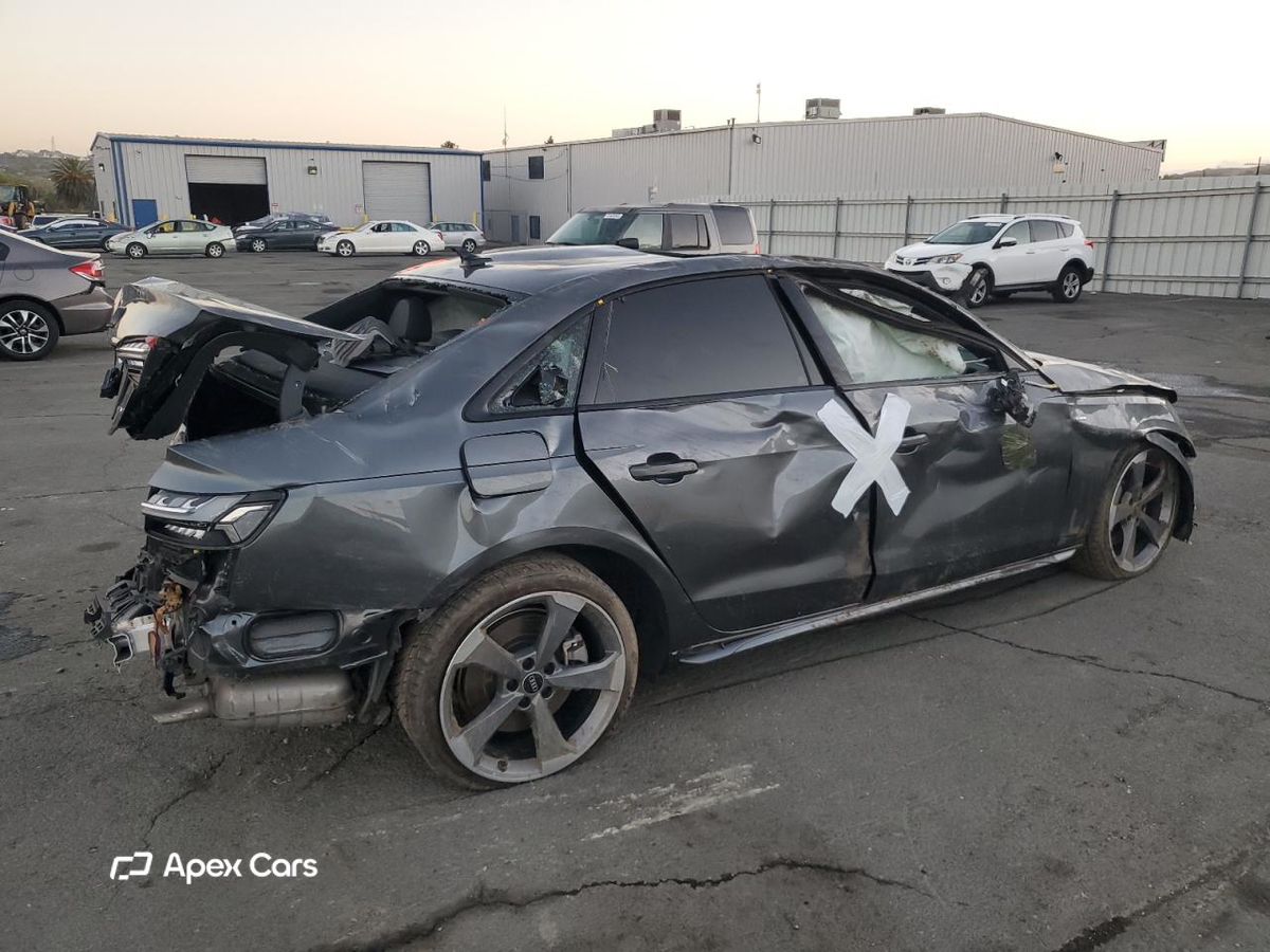Audi A4 2021