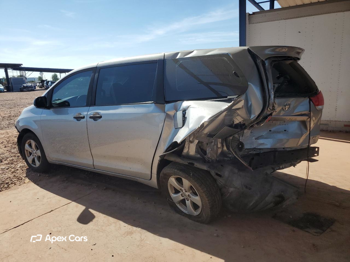 Toyota Sienna 2014