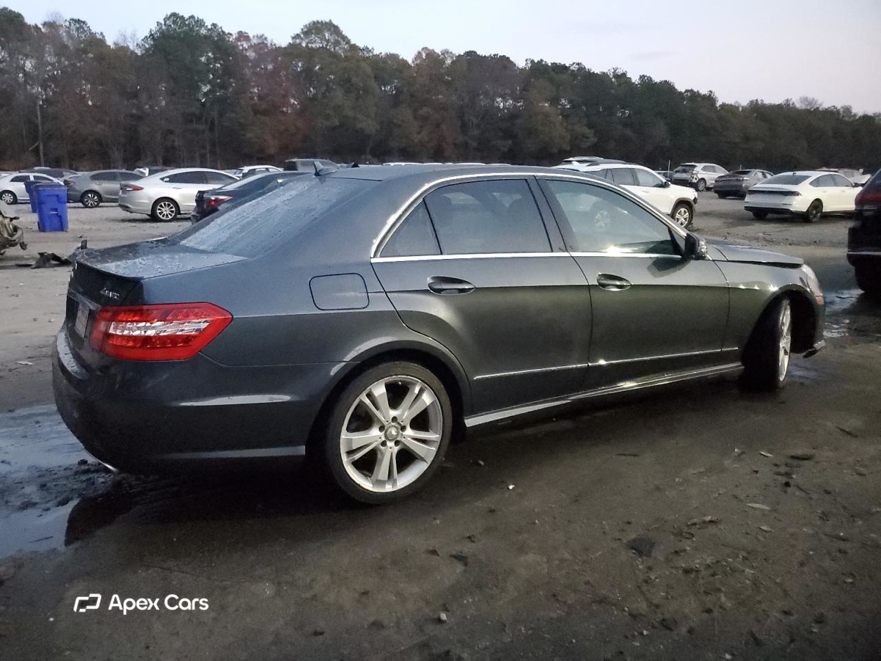 Mercedes-Benz  2013