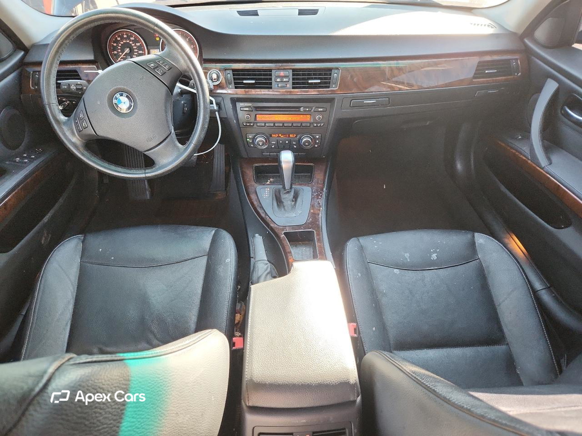 BMW Series 3 2011