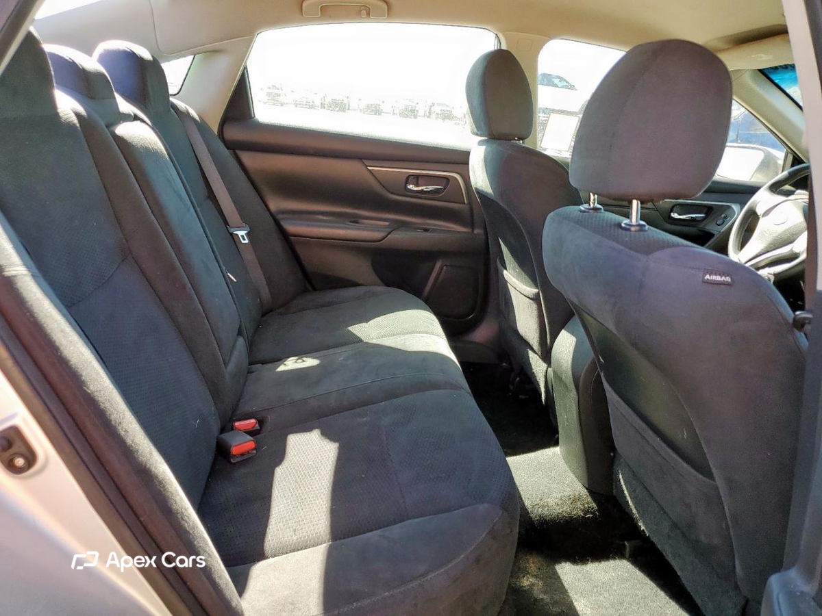 Nissan Altima 2015