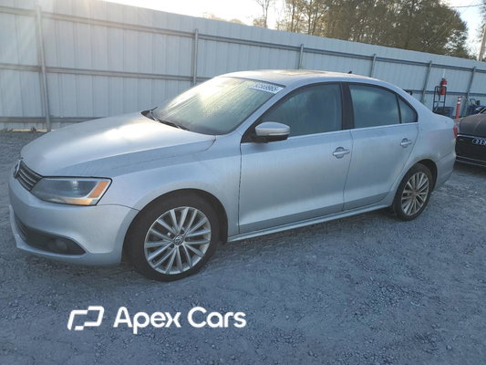 Volkswagen Jetta 2013 - Image 1 of 12