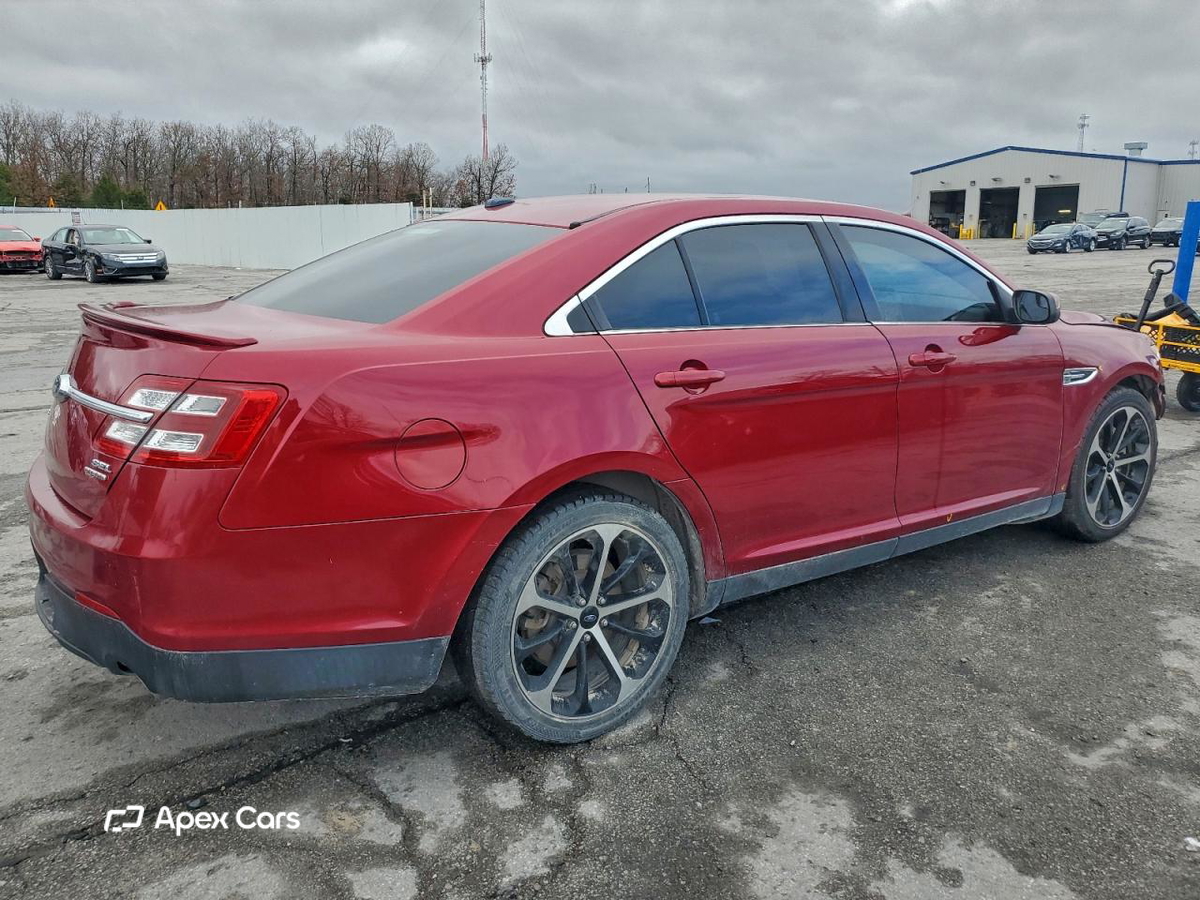 Ford Taurus 2016