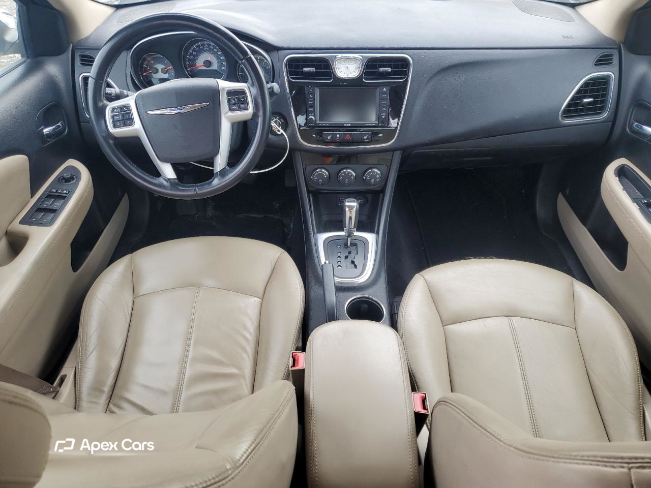 Chrysler 200 2011