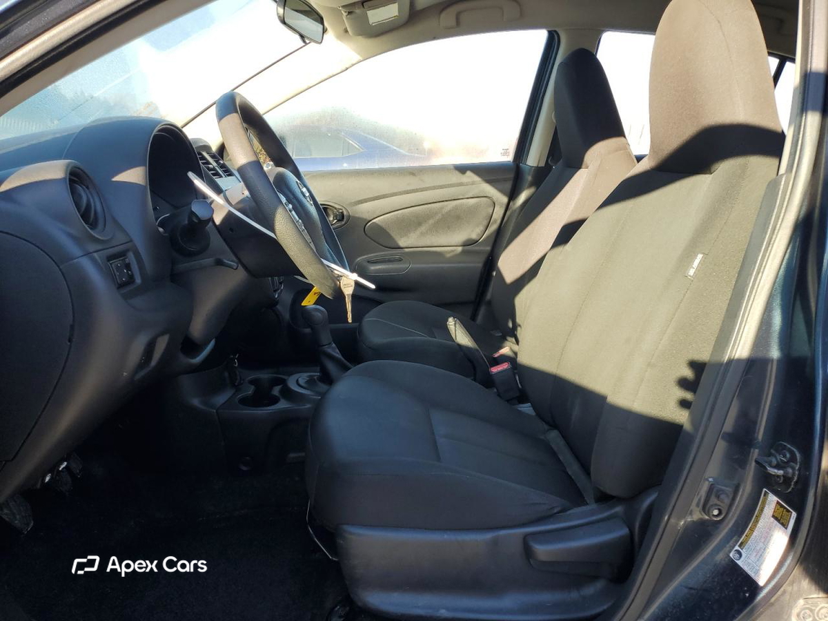 Nissan Versa 2017
