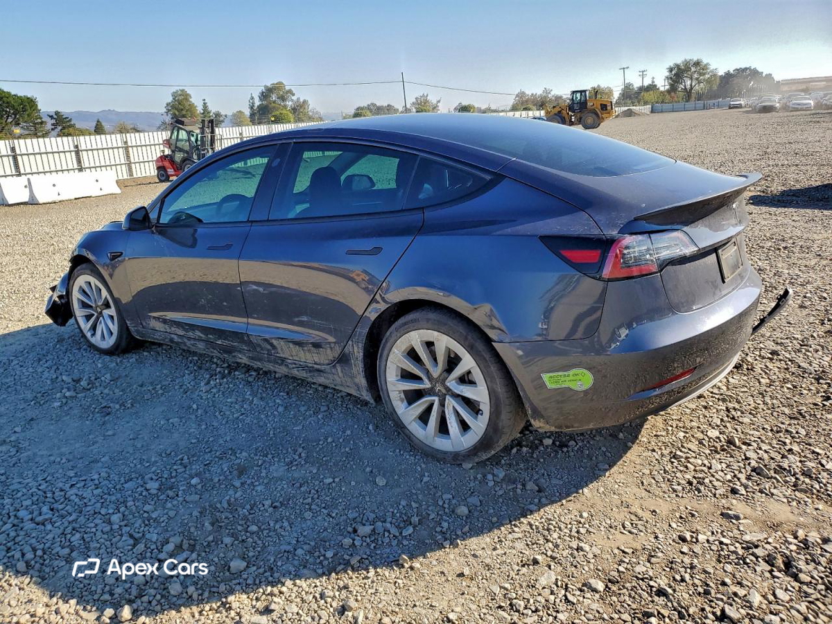 Tesla Model 3 2023
