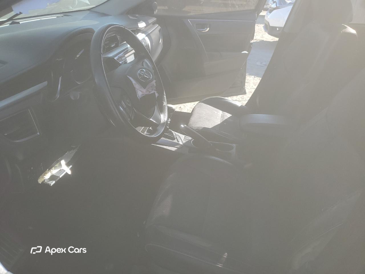 Toyota Corolla 2015