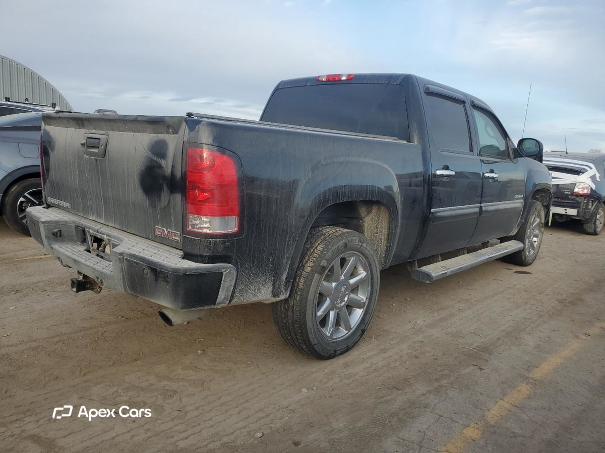 GMC Sierra 2011