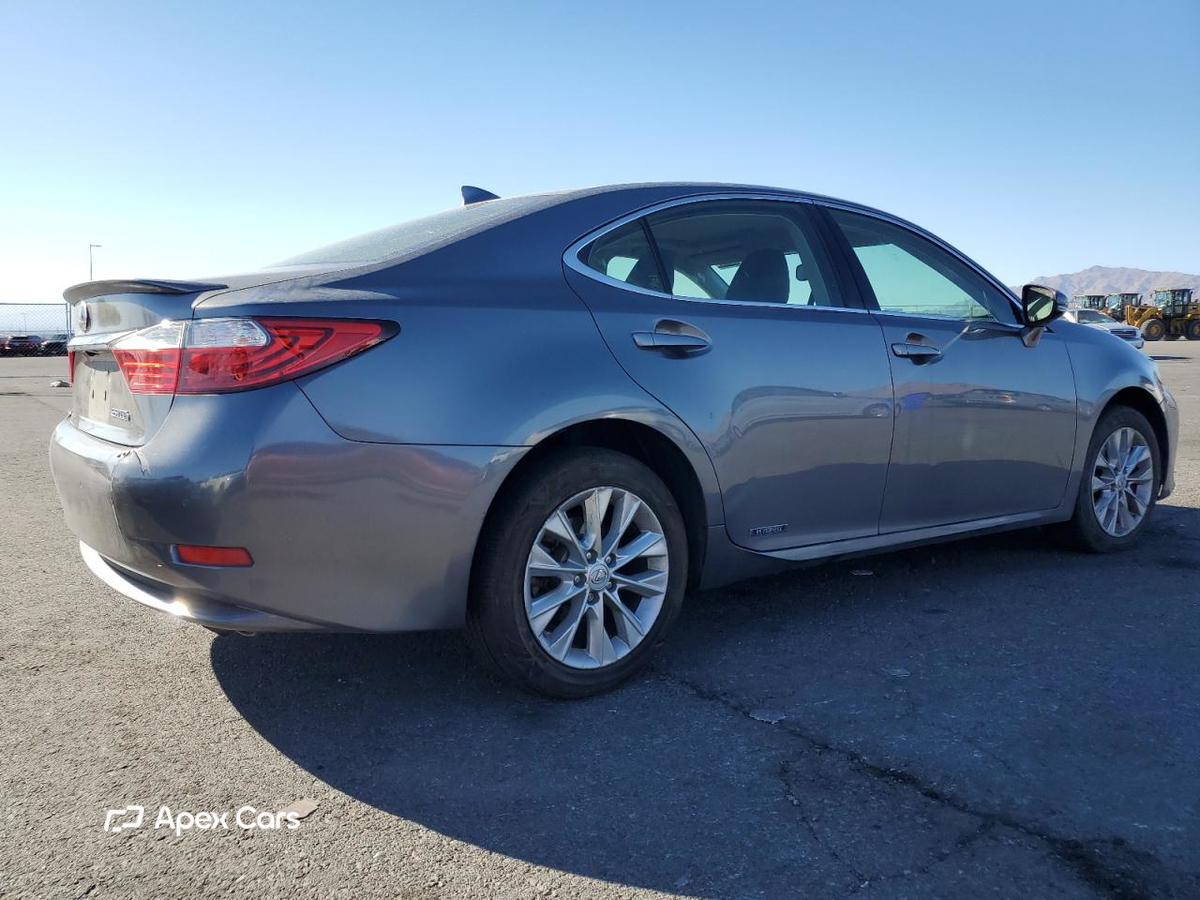 Lexus ES 2015
