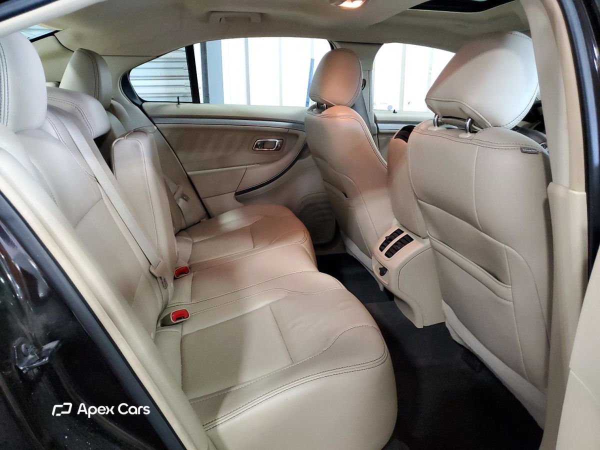 Ford Taurus 2013