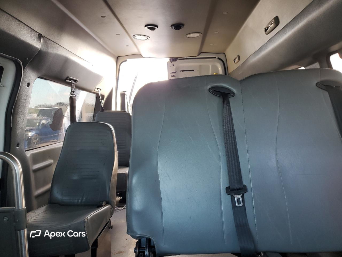Ford Econoline 2009