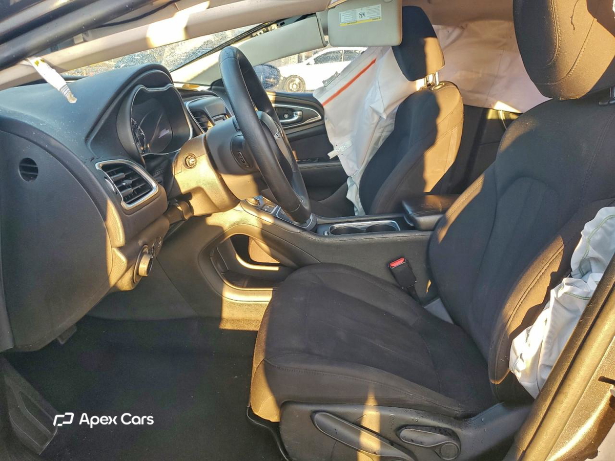 Chrysler 200 2015
