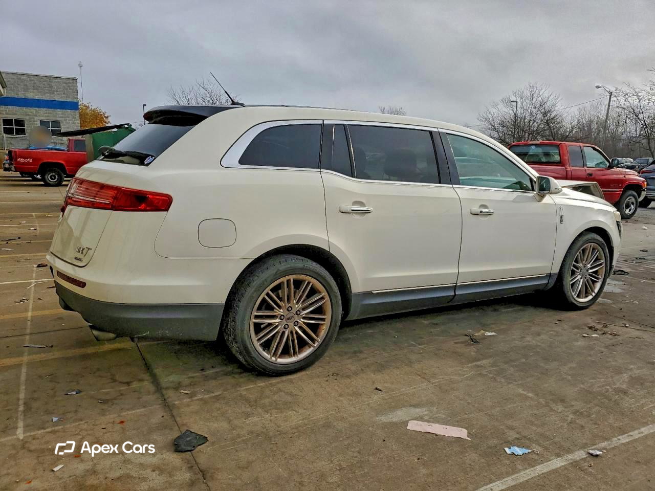 Lincoln MKT 2013