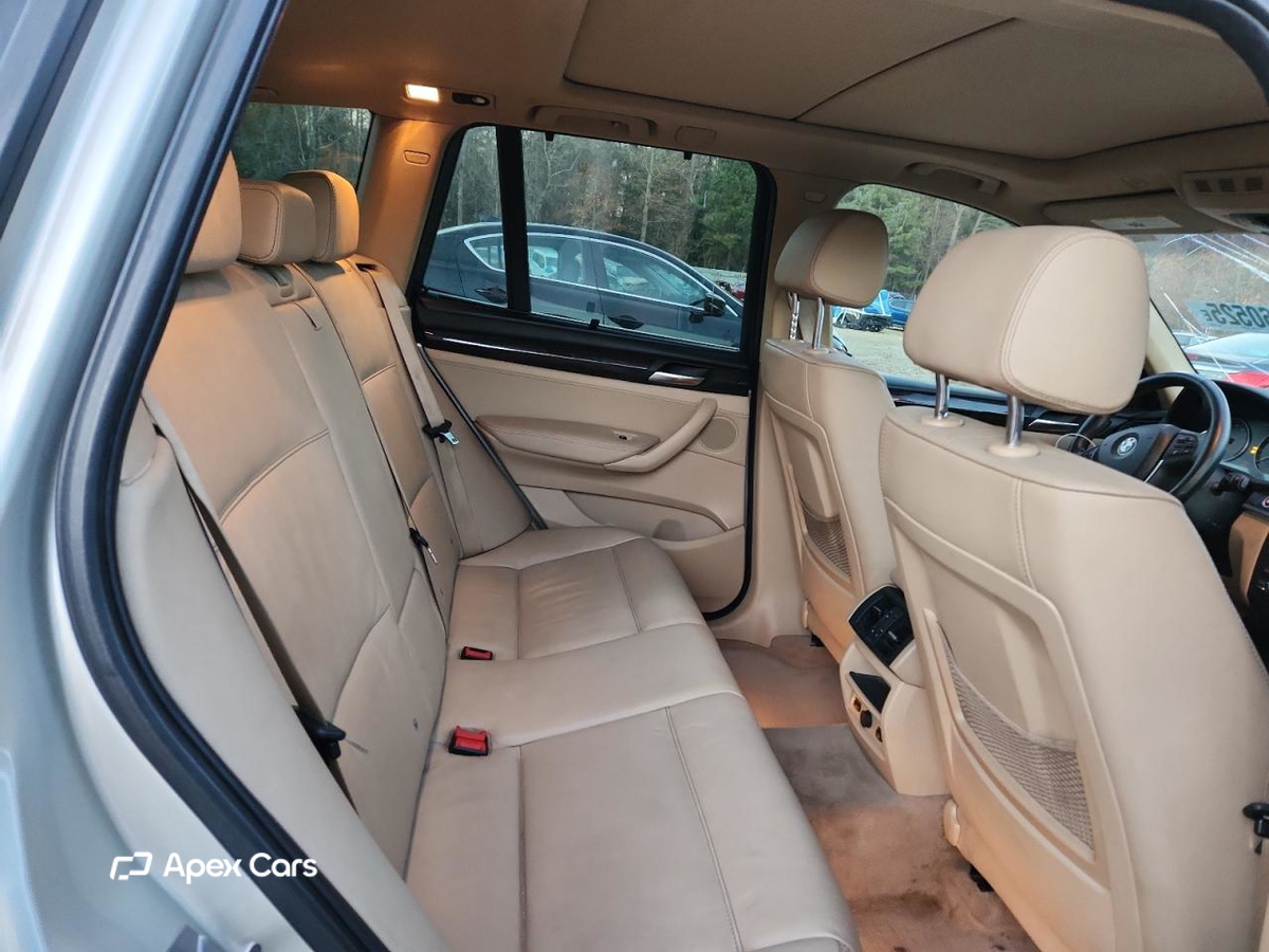 BMW X3 2011