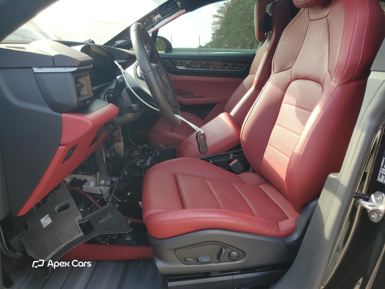 Porsche Macan 2025