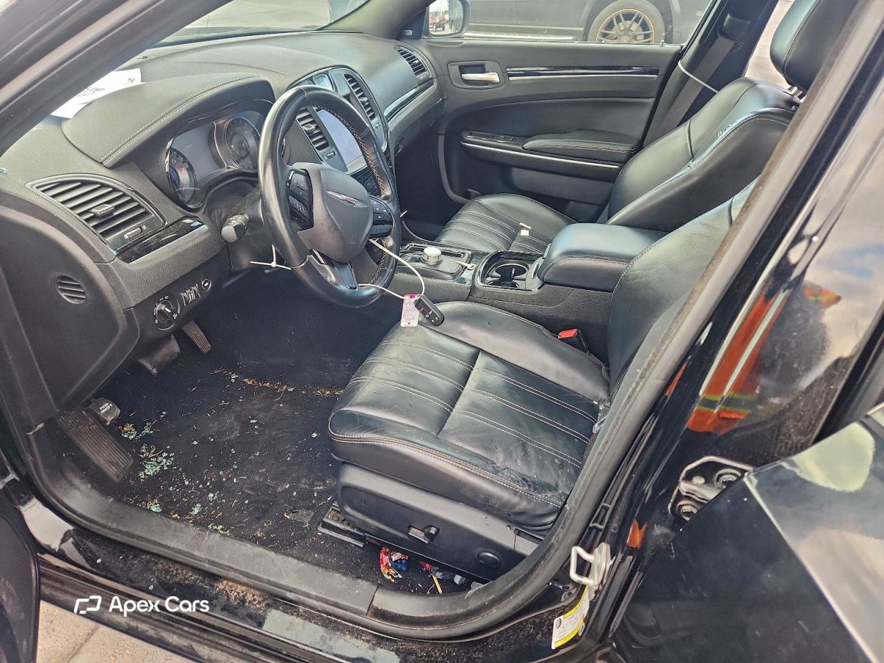 Chrysler 300 2022
