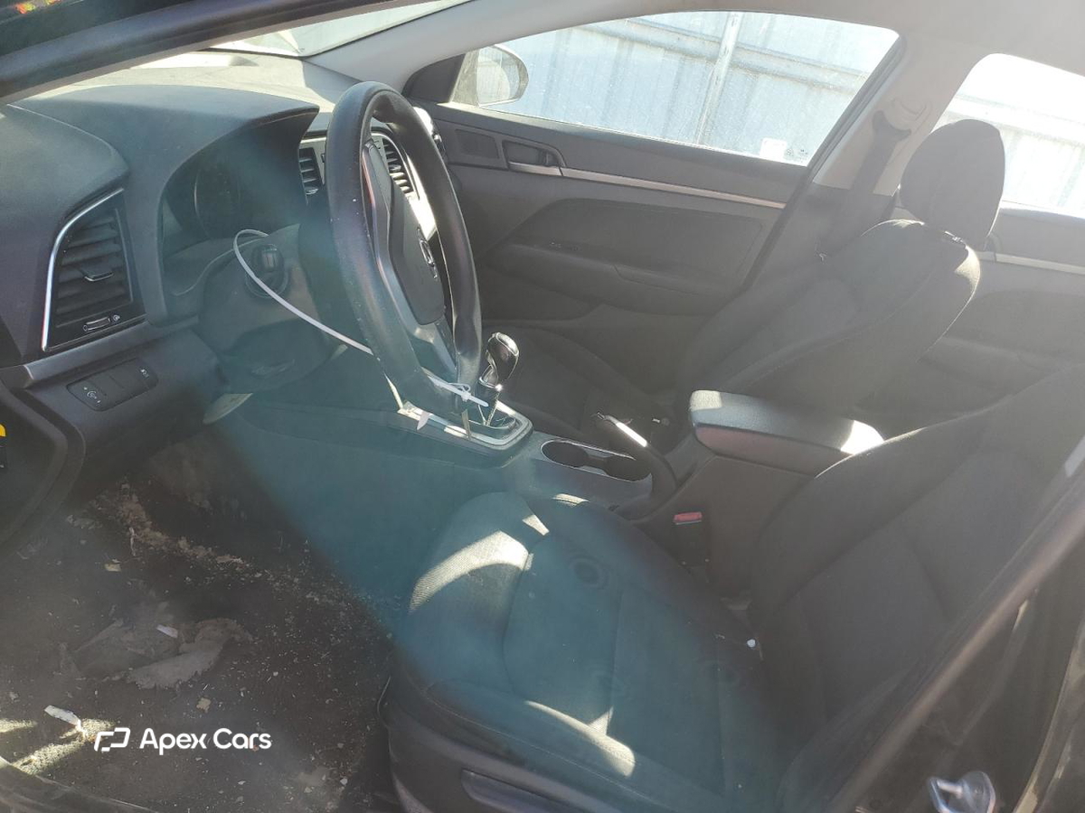 Hyundai Elantra 2018