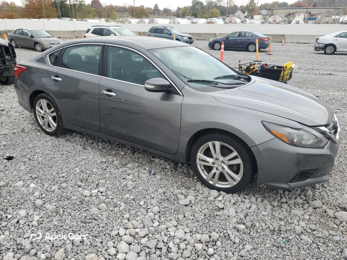 Nissan Altima 2017