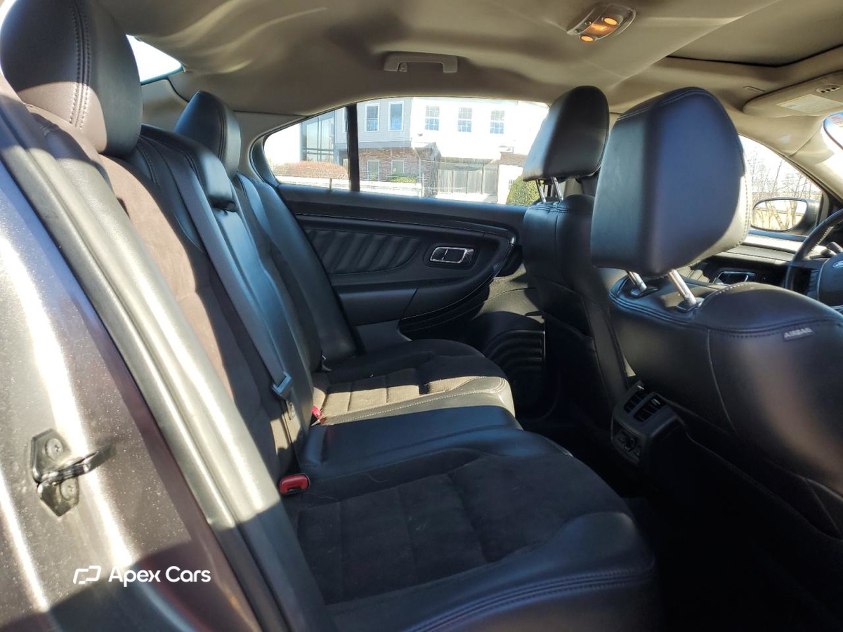 Ford Taurus 2012