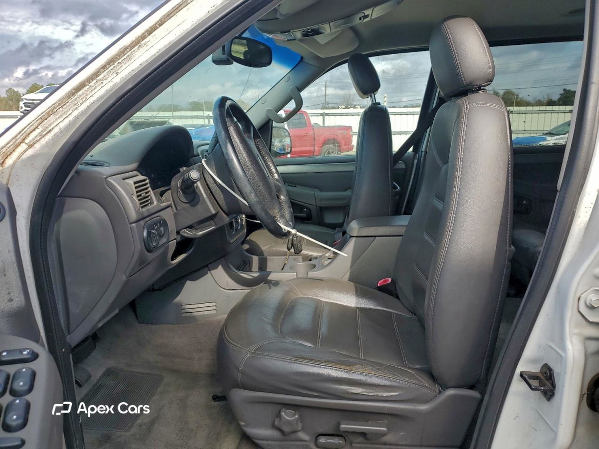 Ford Explorer 2003