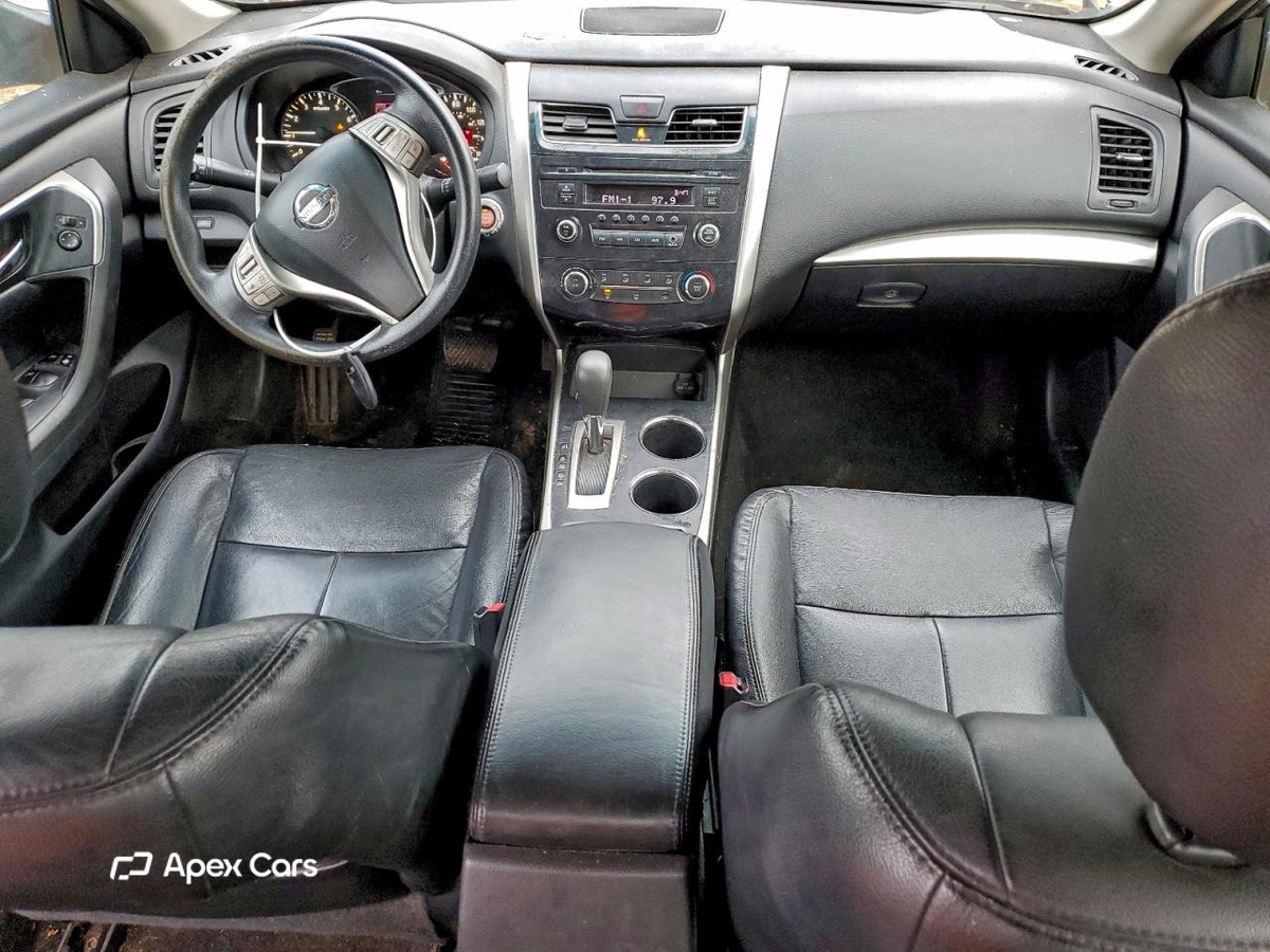 Nissan Altima 2015