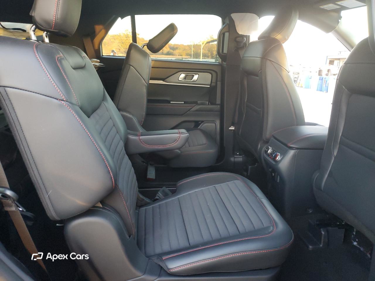 Ford Explorer 2025