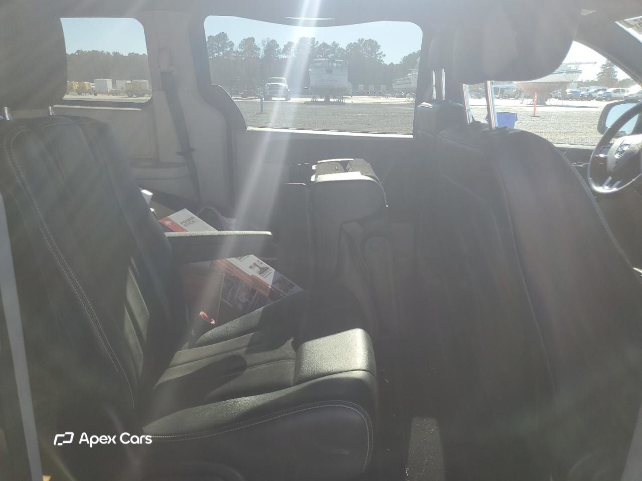 Dodge Caravan 2020