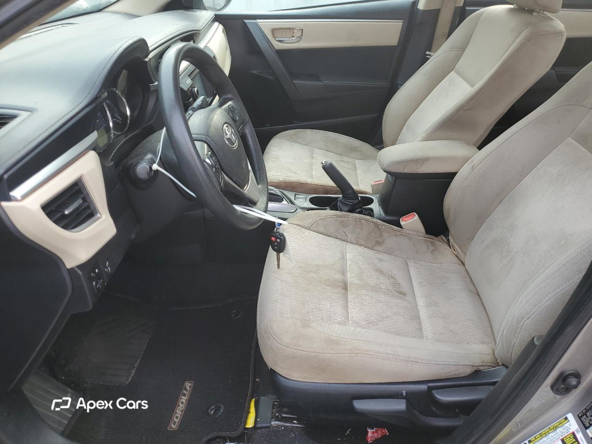 Toyota Corolla 2015