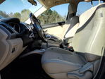 Mitsubishi Outlander 2011