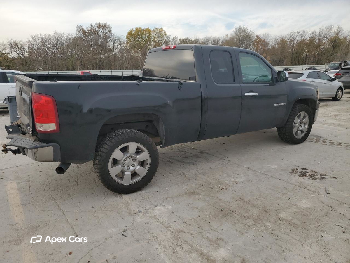 GMC Sierra 2011