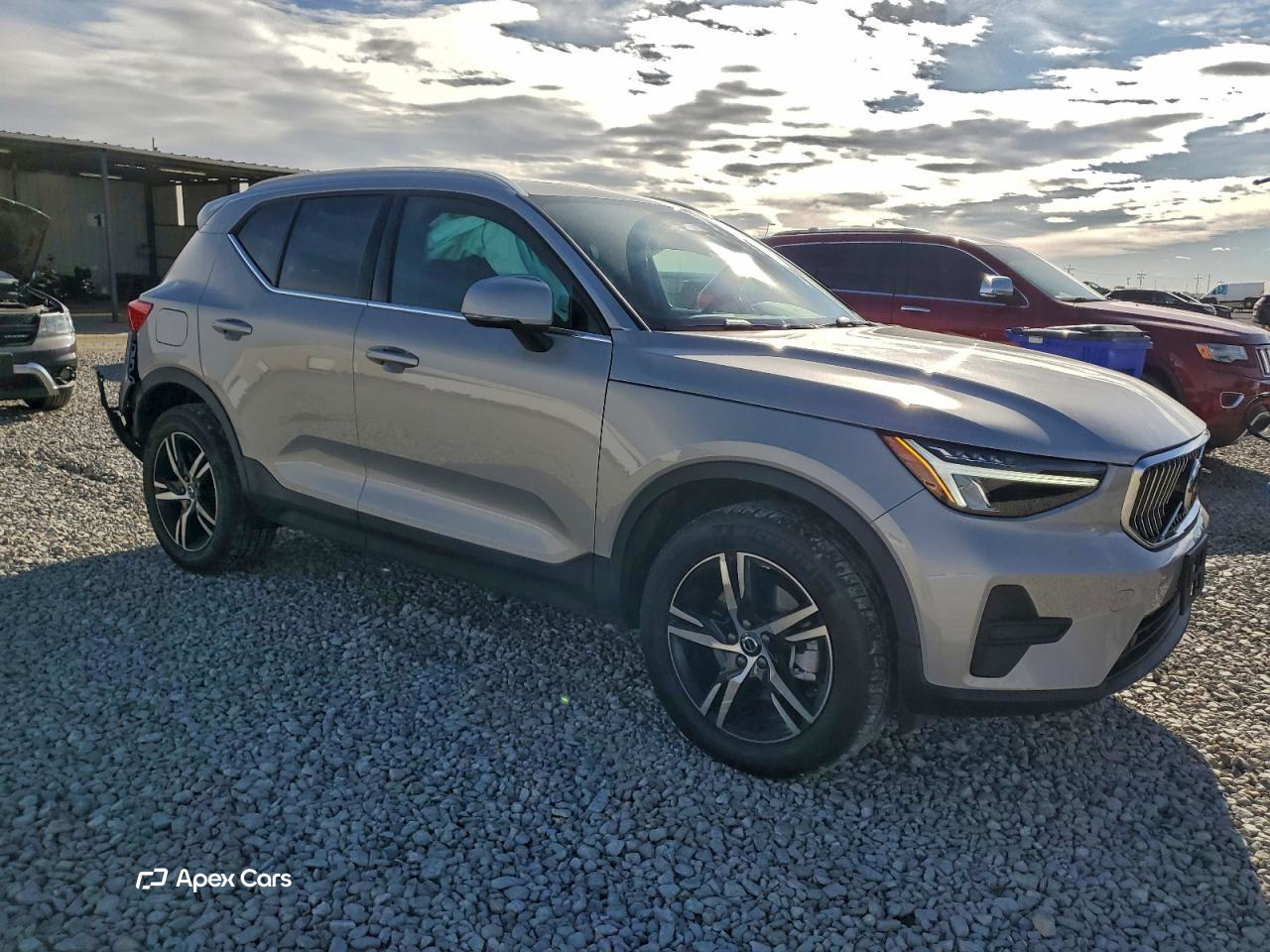 Volvo XC40 2025