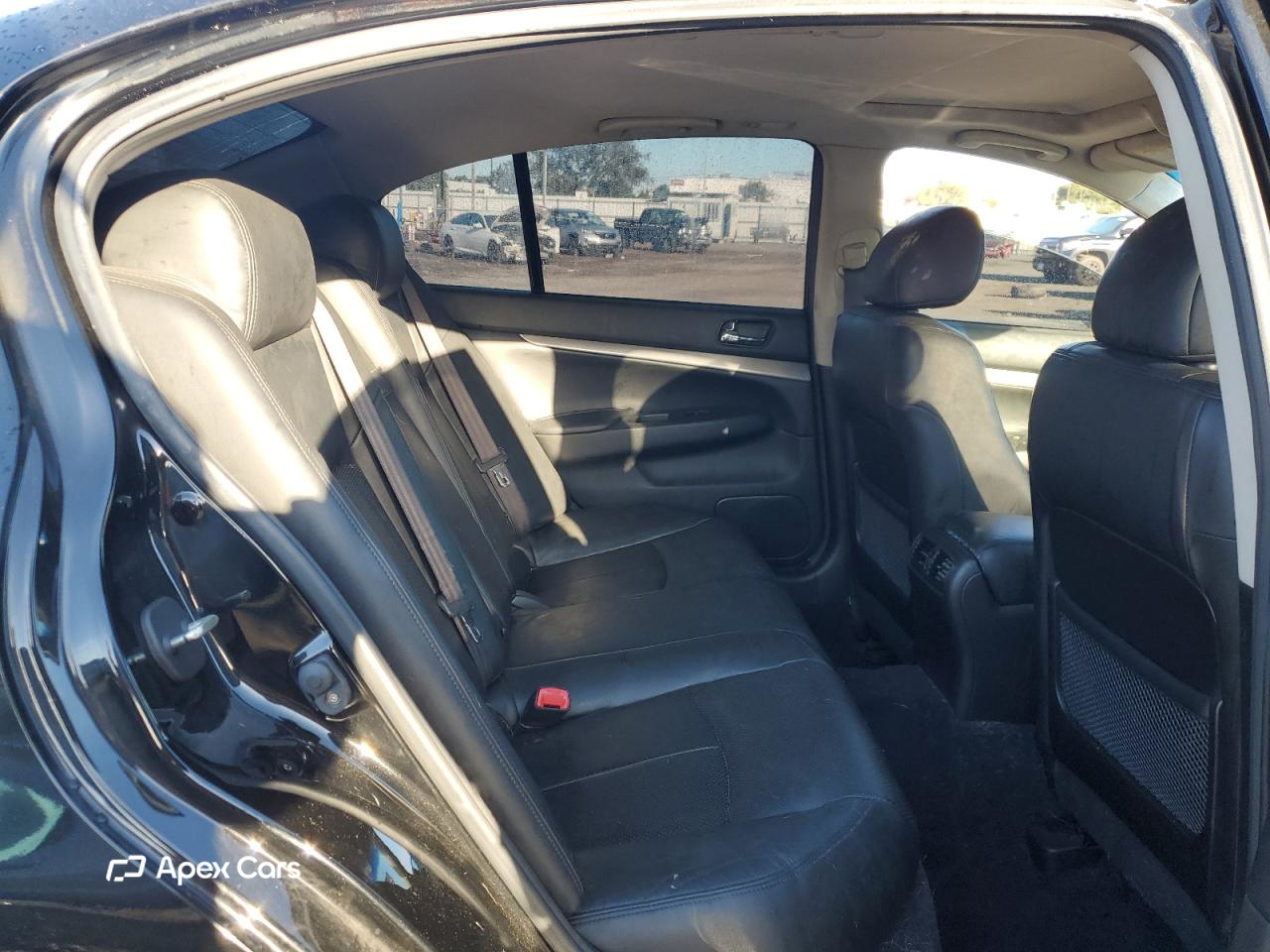 Infiniti G 2010