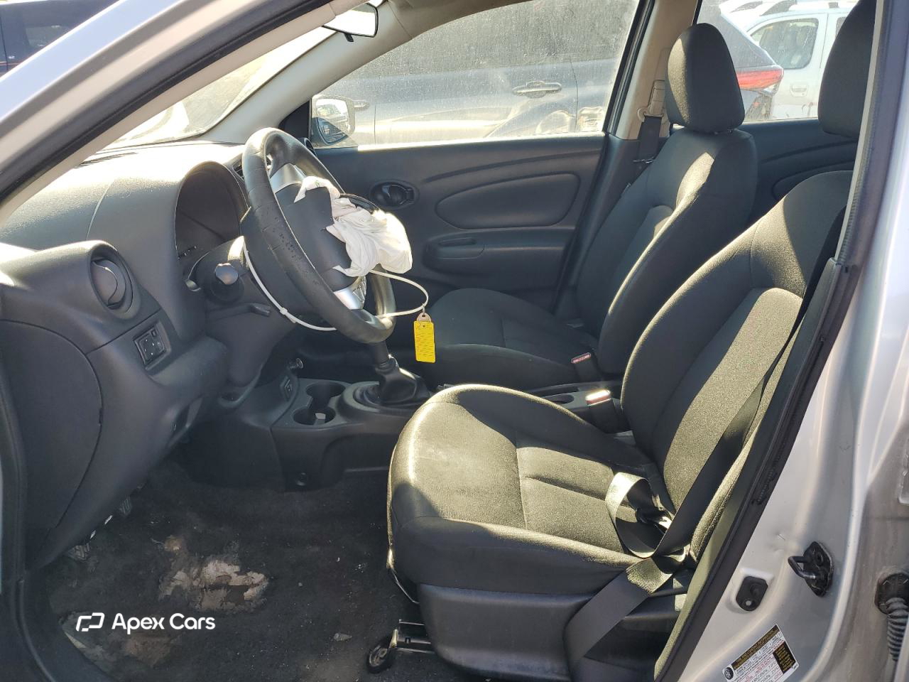 Nissan Versa 2019