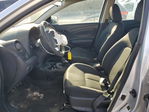 Nissan Versa 2019