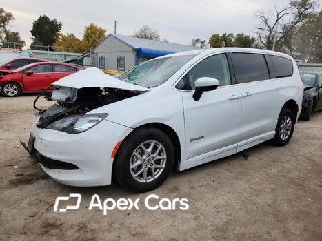 Chrysler Voyager 2023 - Image 1 of 15