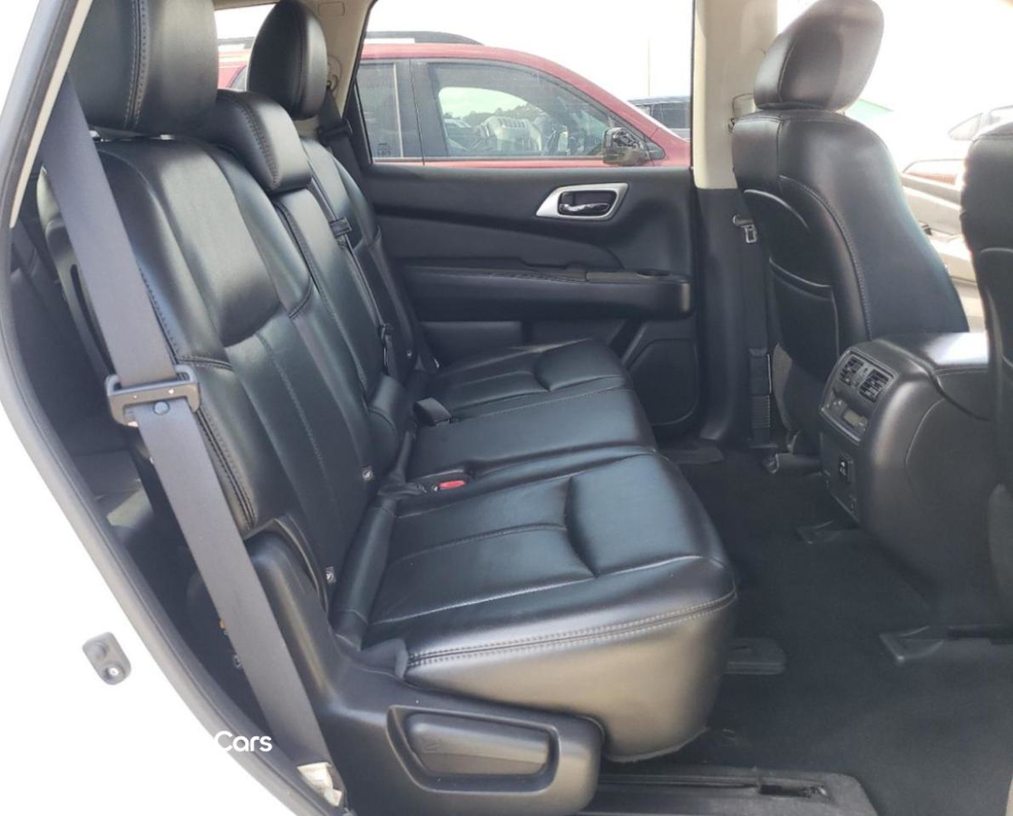 Nissan Pathfinder 2015