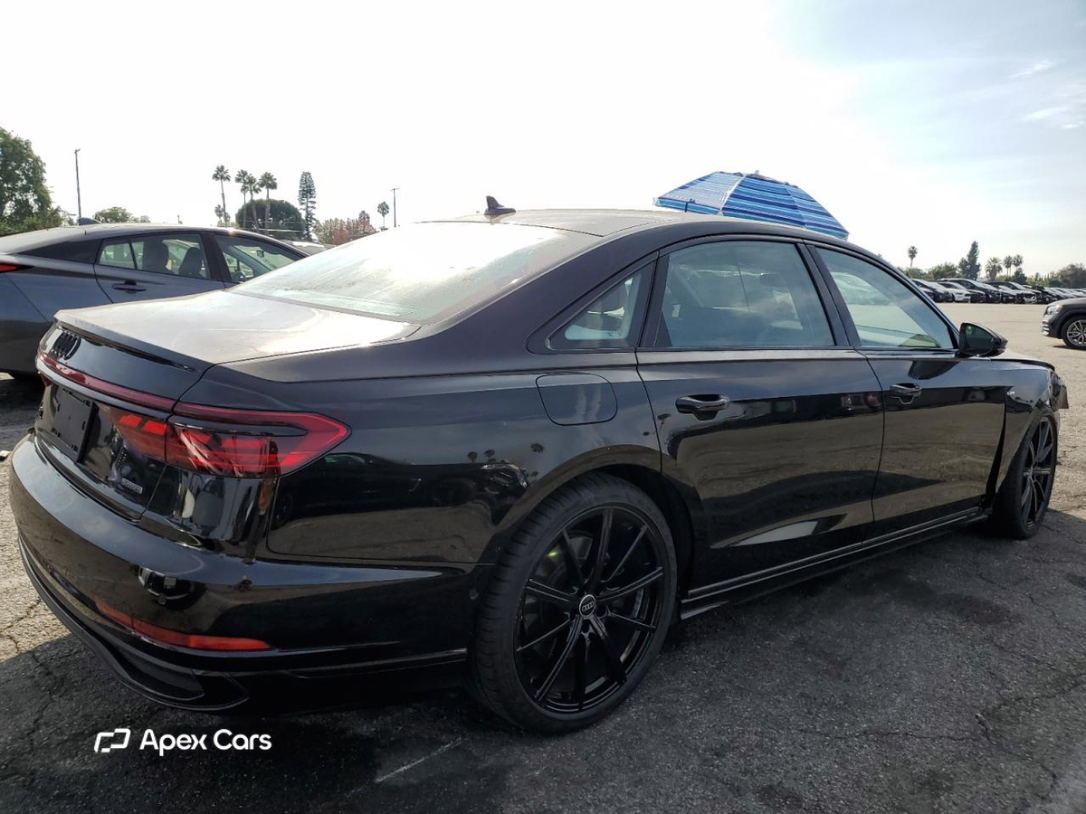 Audi A8 2024