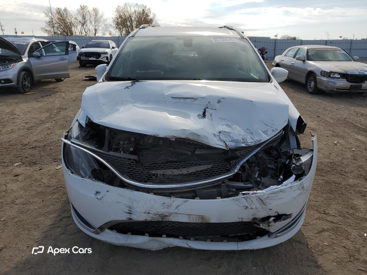 Chrysler Pacifica 2017
