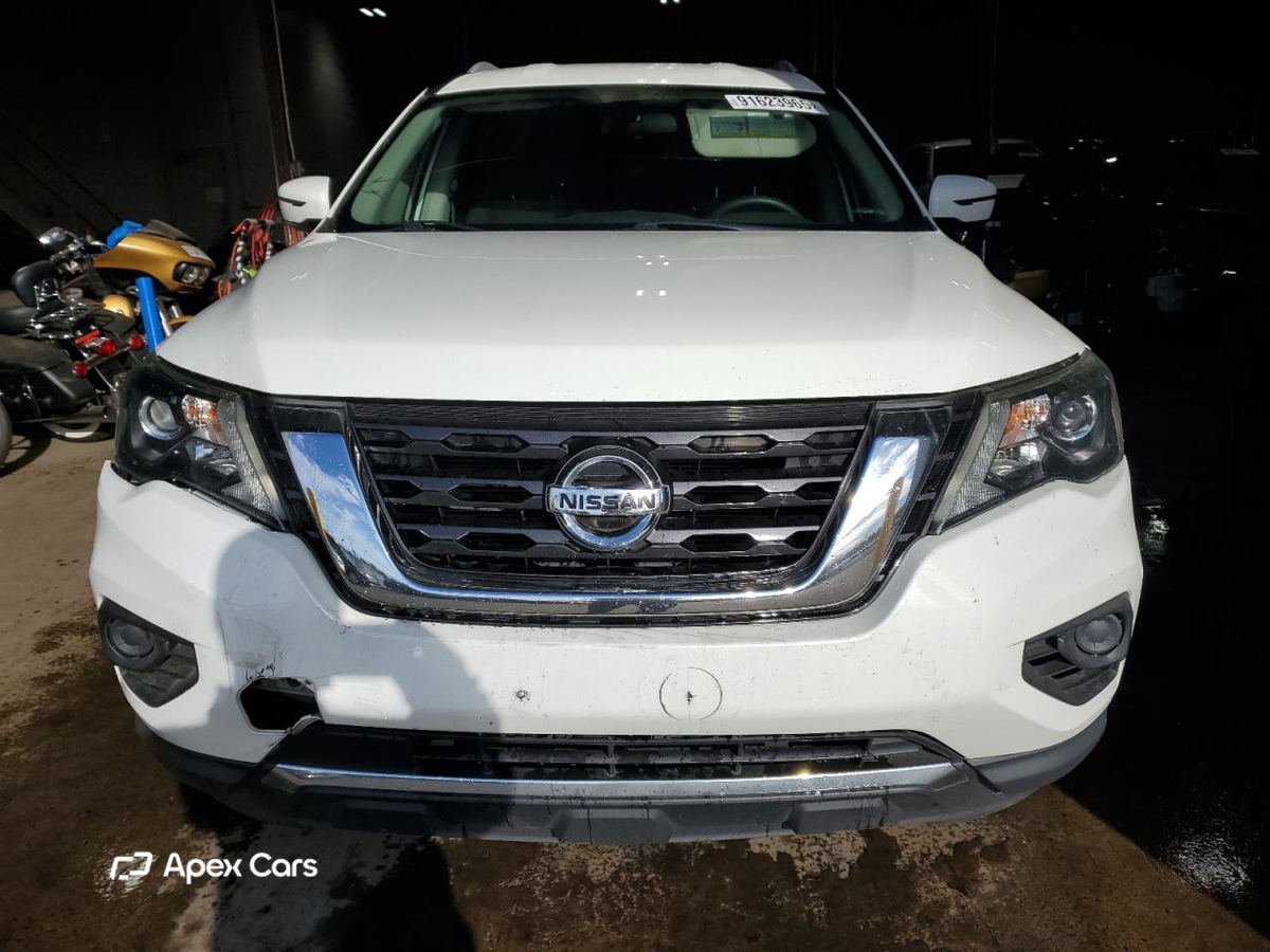 Nissan Pathfinder 2018