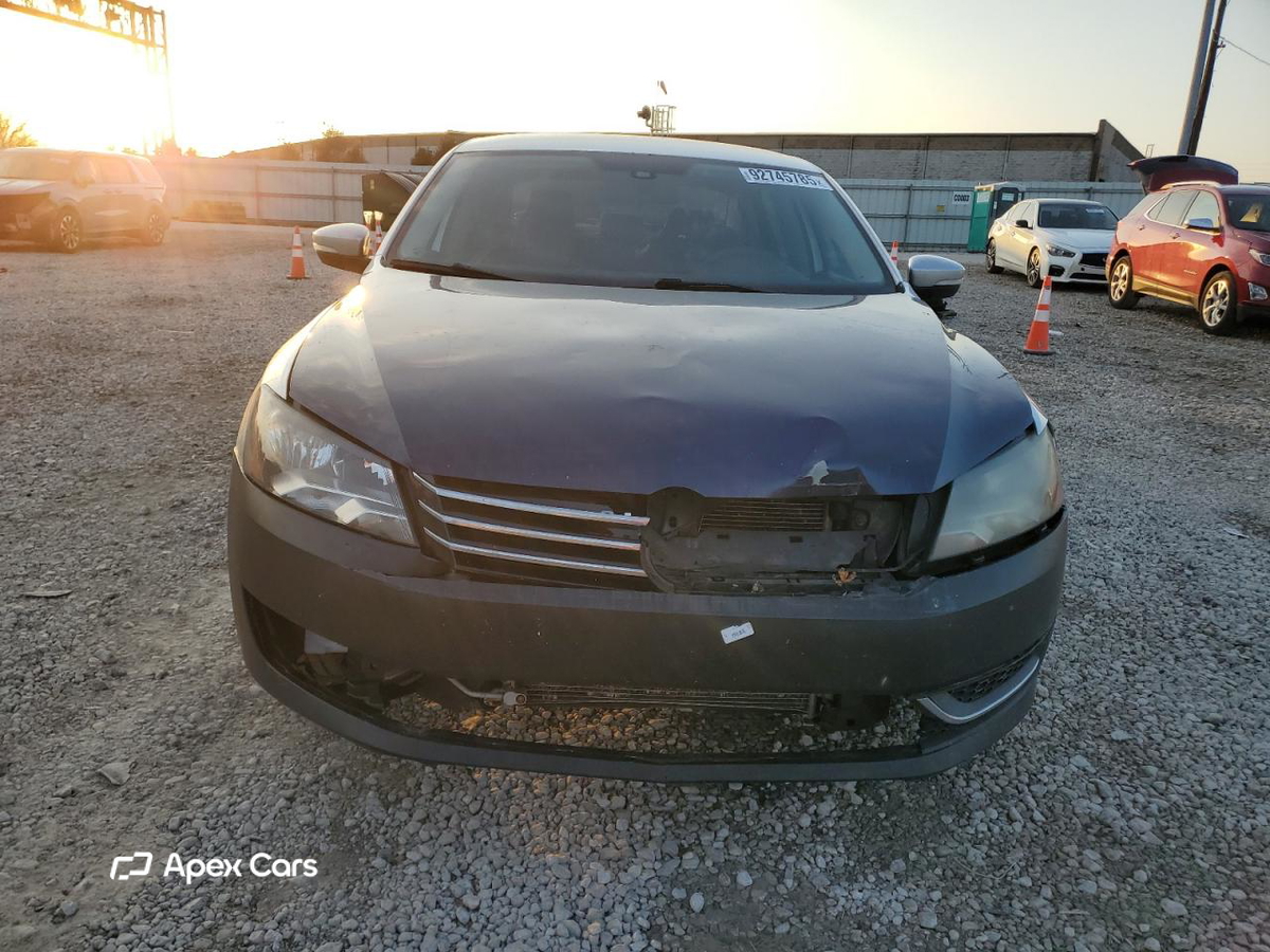 Volkswagen Passat 2013