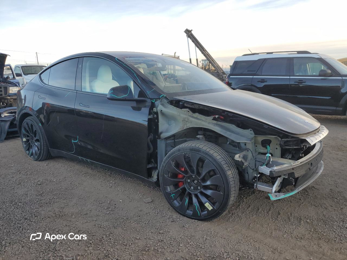 Tesla Model Y 2023