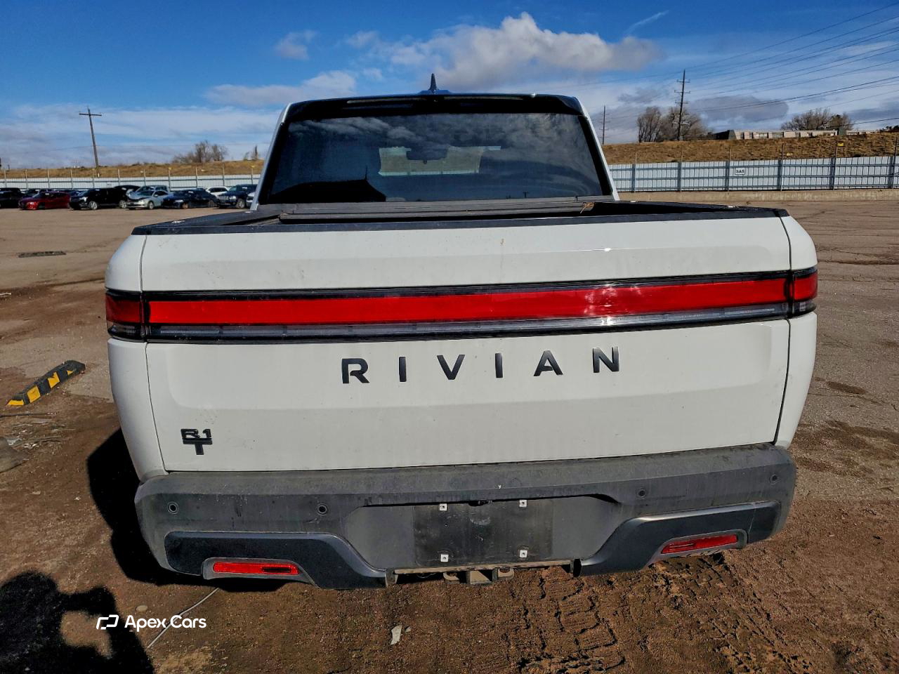 Rivian R1T 2025