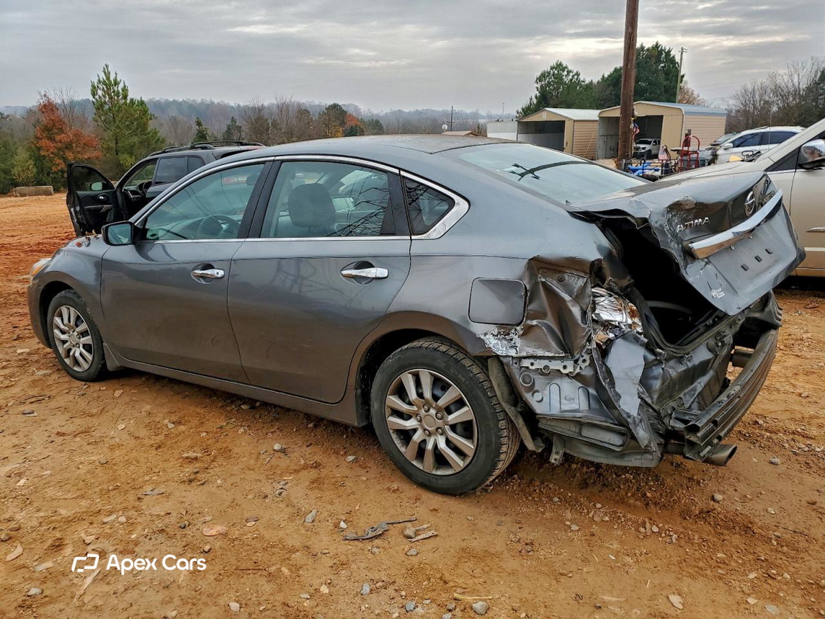 Nissan Altima 2015