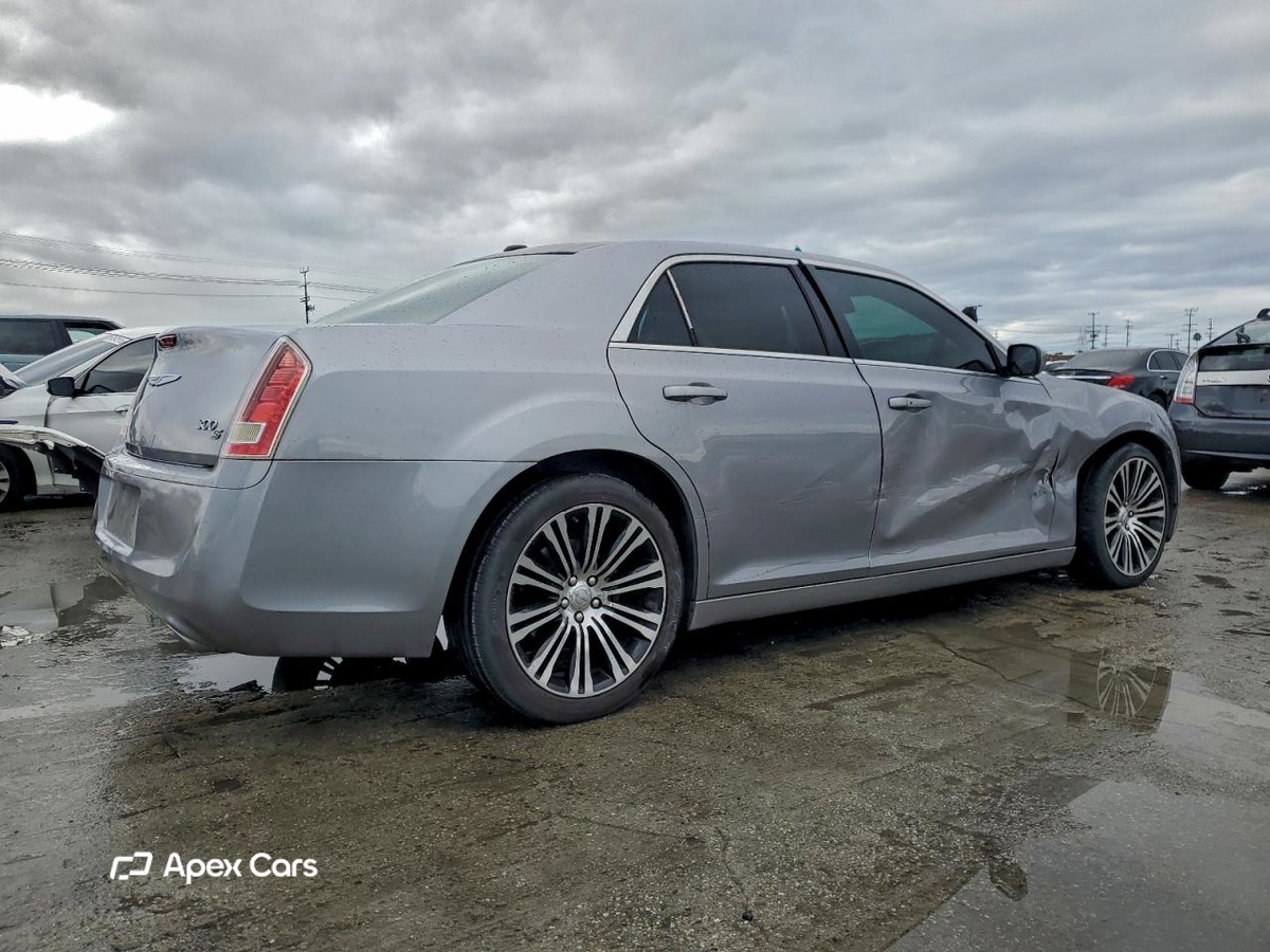 Chrysler 300 2014