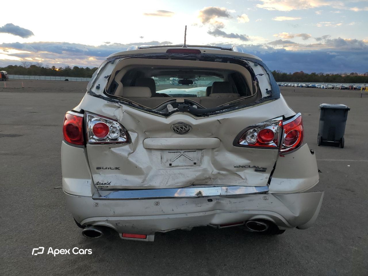 Buick Enclave 2011
