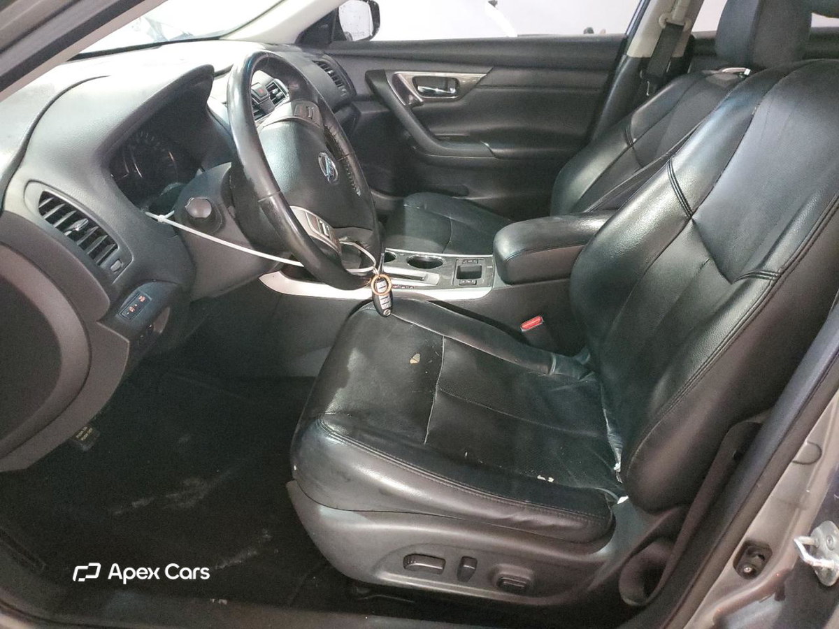 Nissan Altima 2015